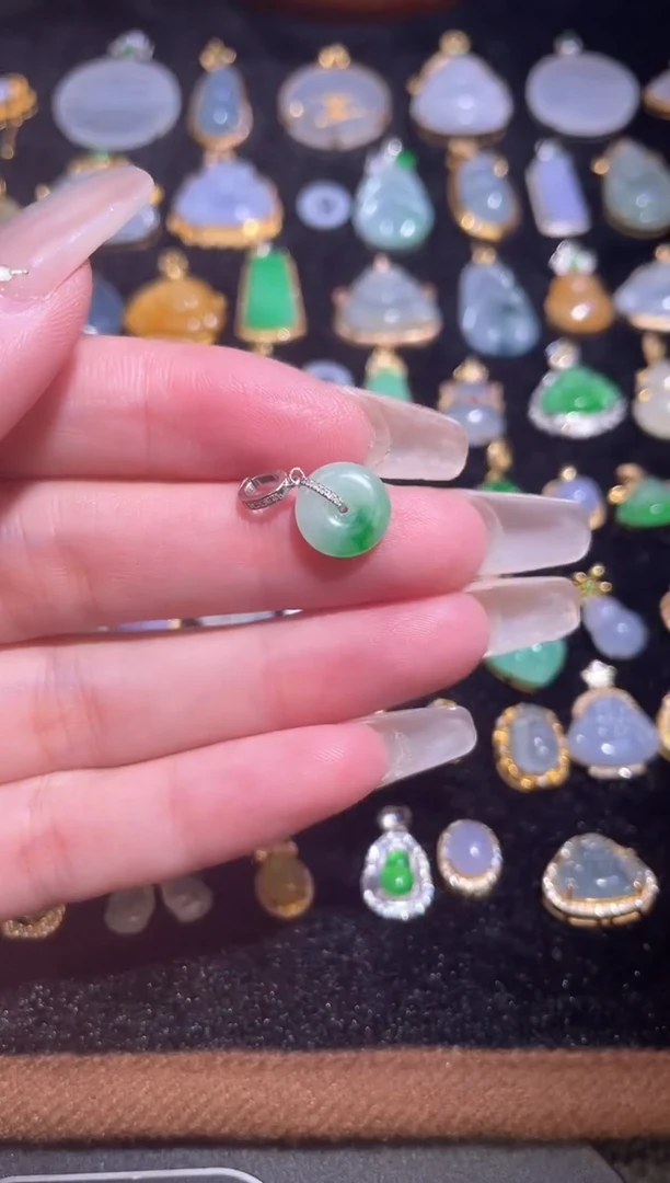 吊坠(不含链)18K金镶嵌翡翠A*y天然a货