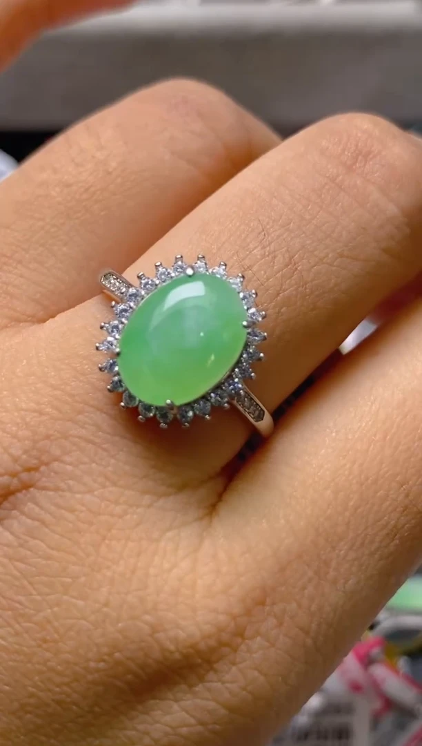 银S925镶嵌戒指翡翠百内无证书