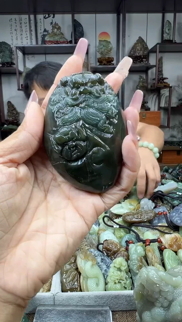 未镶嵌和田玉把件1