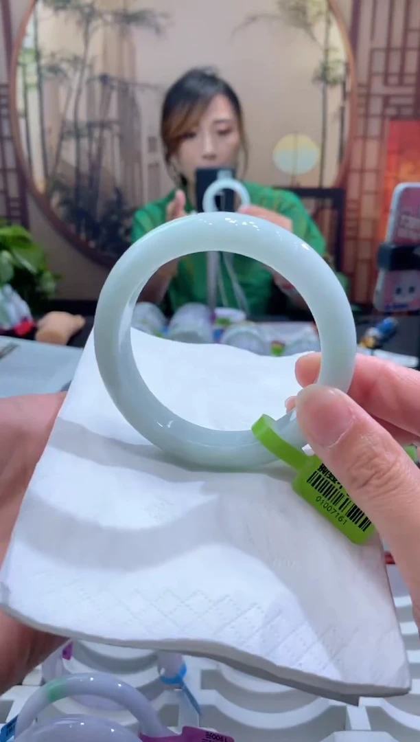 未镶嵌手镯翡翠000055819