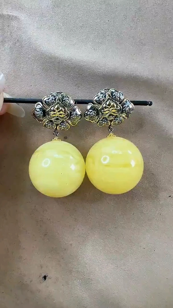 琥珀颈饰未镶嵌耳环