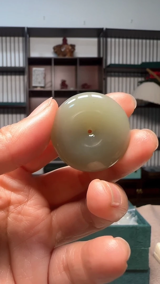 【闪购商品】和田玉颈饰未镶嵌平安扣31.2