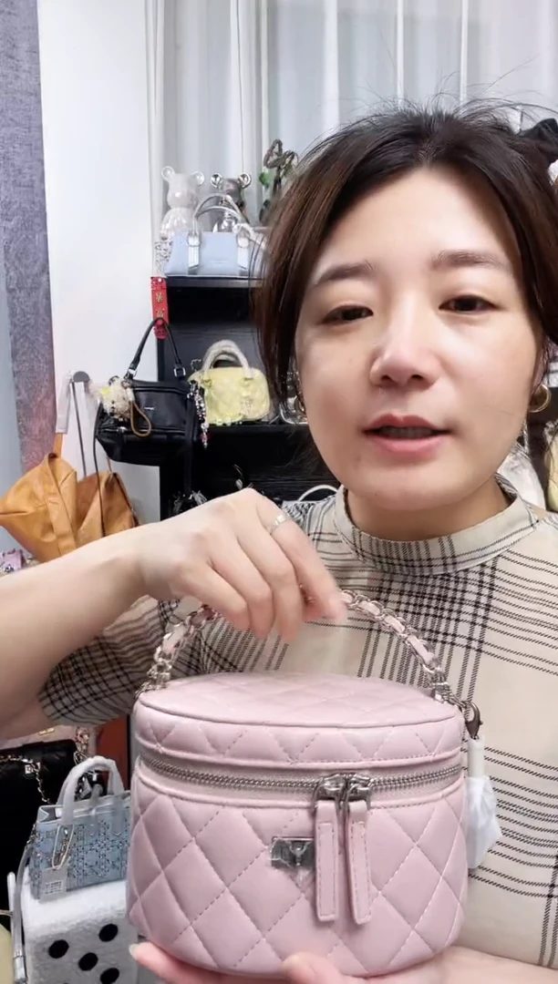 小牛剖层皮革福利款女士包包