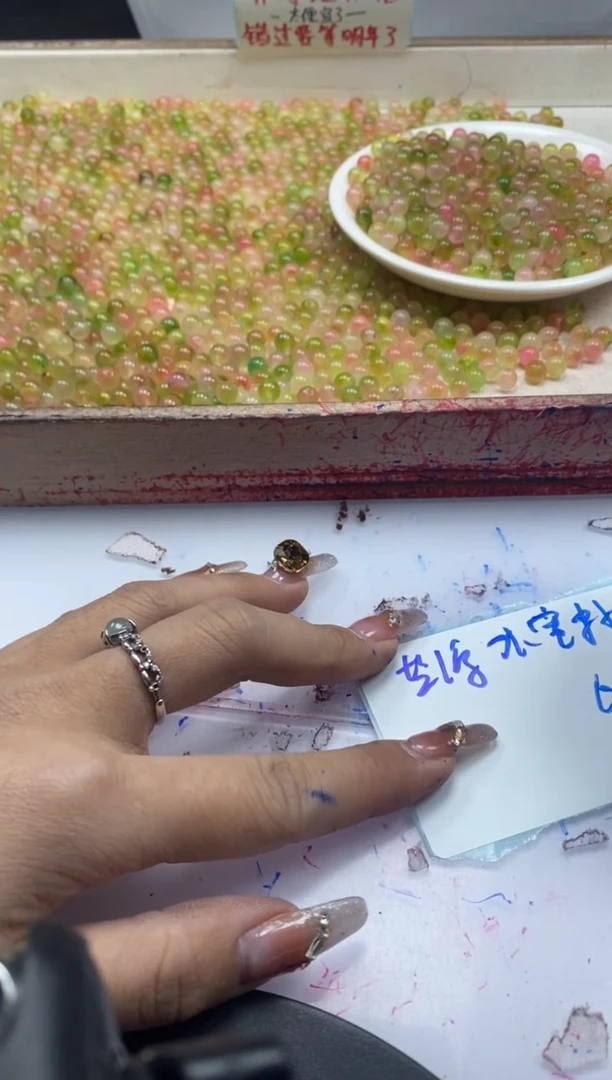 【闪购商品】玛瑙/玉髓颈饰未镶嵌w26水蜜桃盐源6mm*60颗