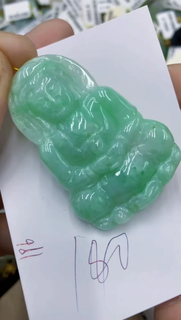 颈饰未镶嵌翡翠11111111111