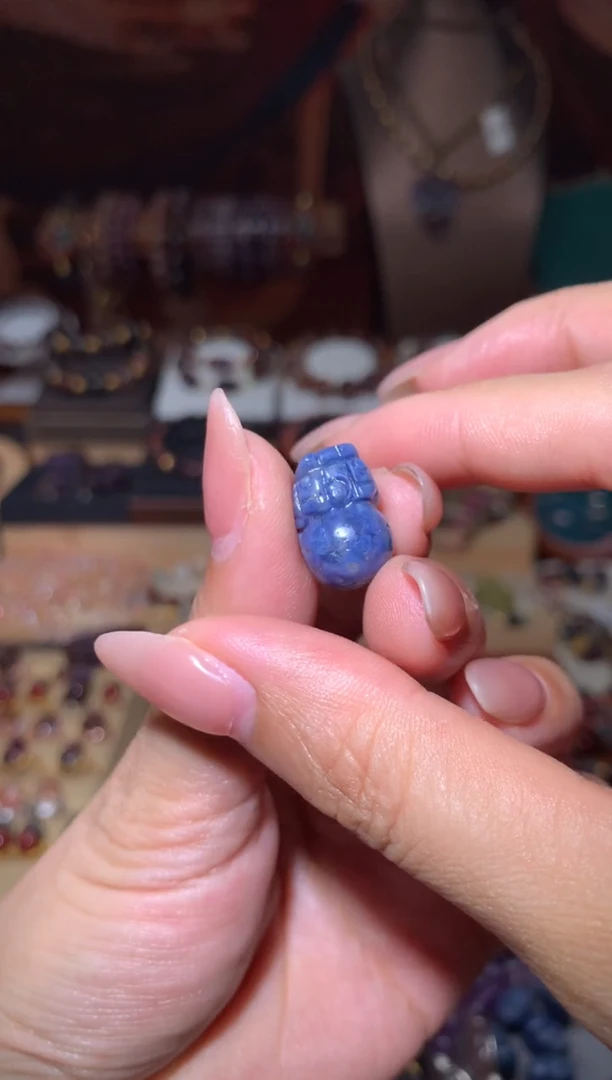 未镶嵌珠宝半成品水晶蓝线石团团貔貅