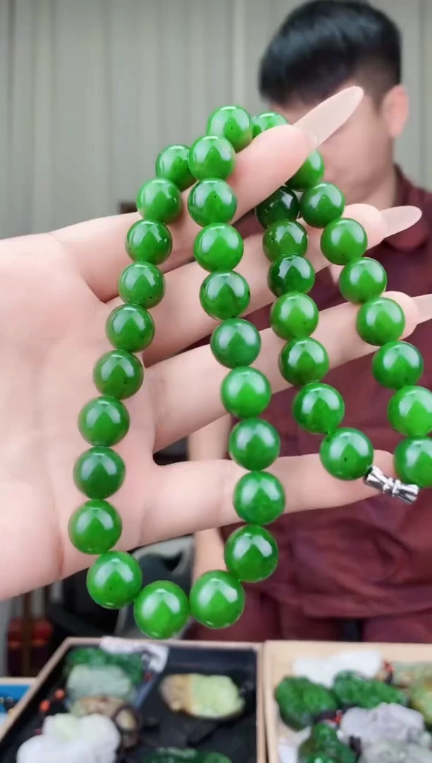 和田玉未镶嵌挂件拍一发一，多样性发货！