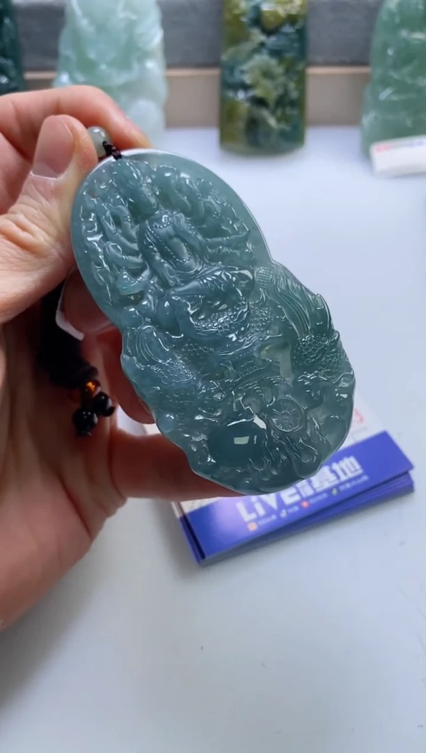 【闪购商品】翡翠挂件未镶嵌