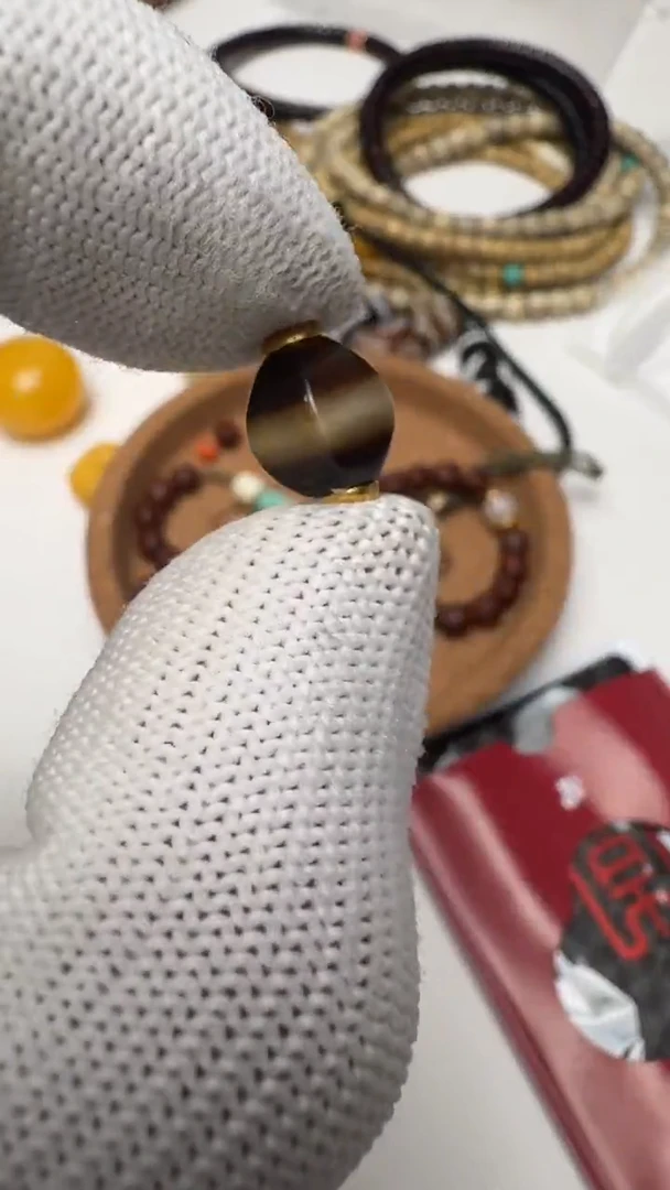 玛瑙/玉髓珠子18K金镶嵌文玩文玩