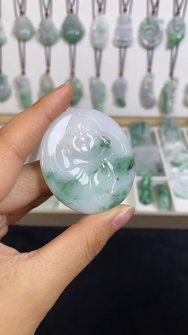 颈饰未镶嵌翡翠1