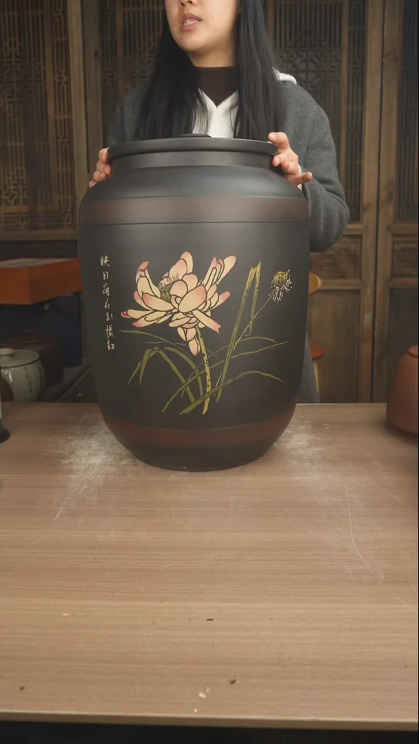 罐云南建水紫陶茶缸