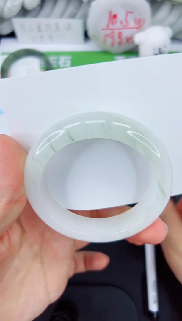 【闪购商品】石英质玉手镯未镶嵌464-51.9