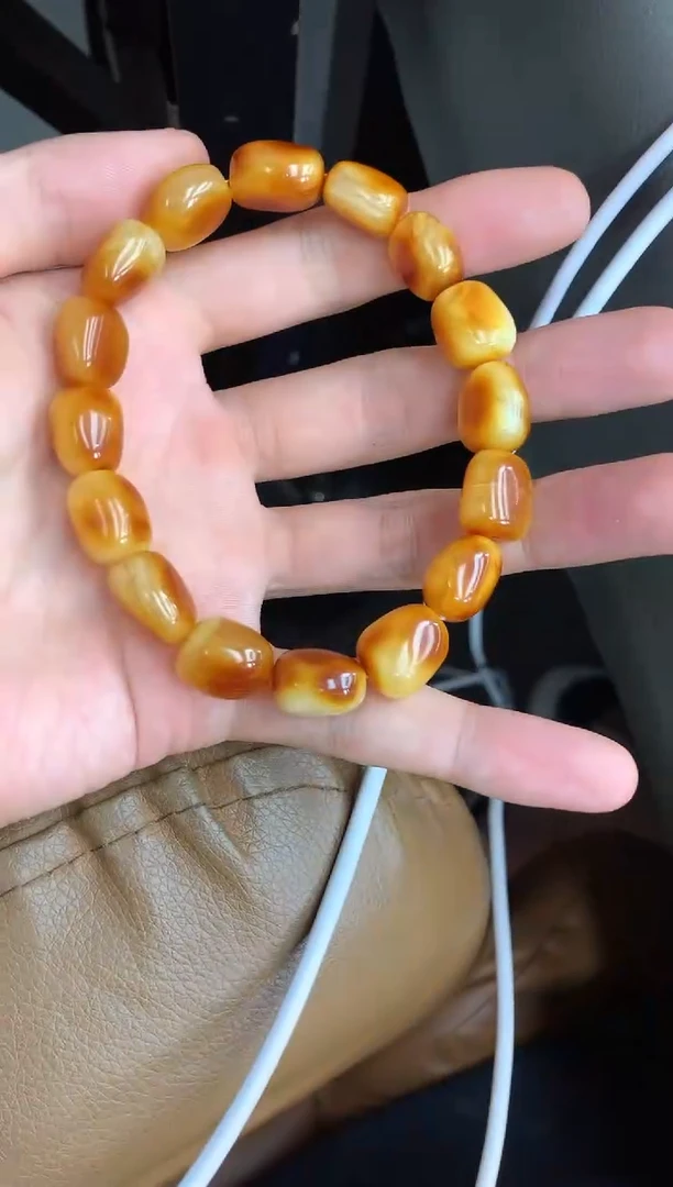 未镶嵌蜜蜡裸石手串