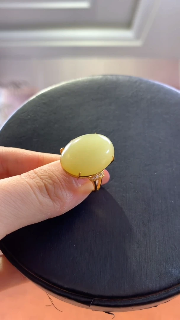 银S925镶嵌和田玉挂件黄口大戒指