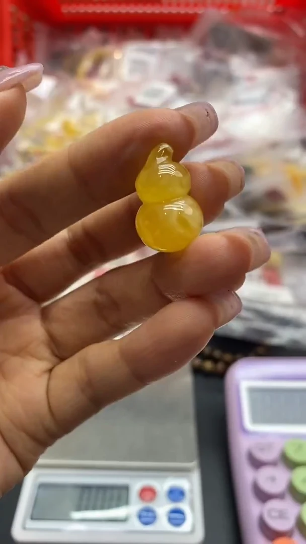 琥珀未镶嵌珠宝奇石1403