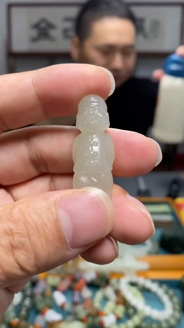 颈饰未镶嵌和田玉40