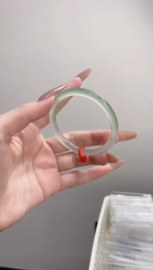 手镯玛瑙/玉髓未镶嵌54-55美人条