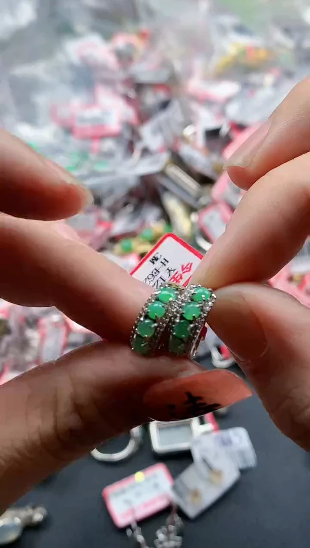 银S925镶嵌戒指翡翠天然A货缅甸翡翠