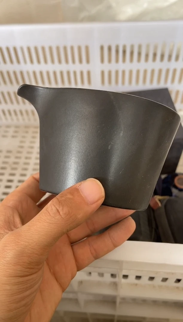 杯子瓷无运费险有瑕疵的摄影的产品有使用过的痕迹有点脏介意勿拍