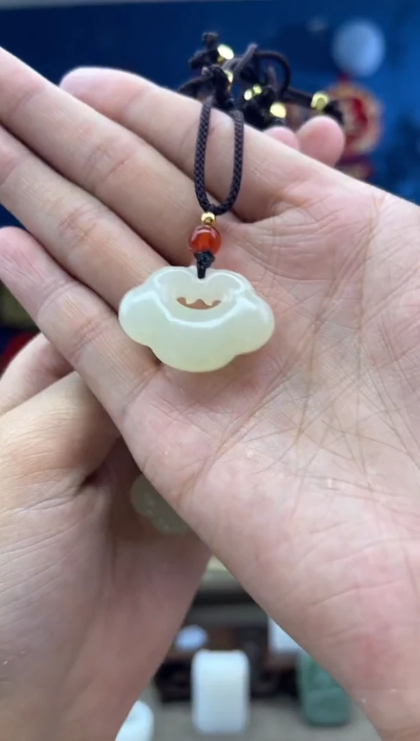 【闪购商品】和田玉颈饰未镶嵌1