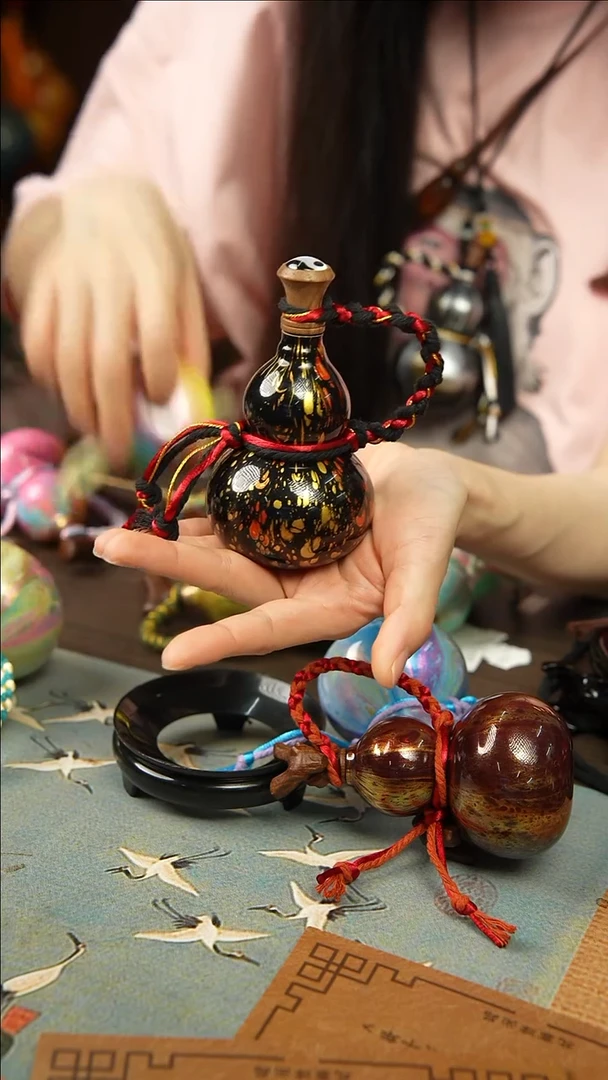562号漂漆30ml开口小葫芦