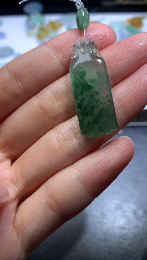 未镶嵌定制翡翠毛货