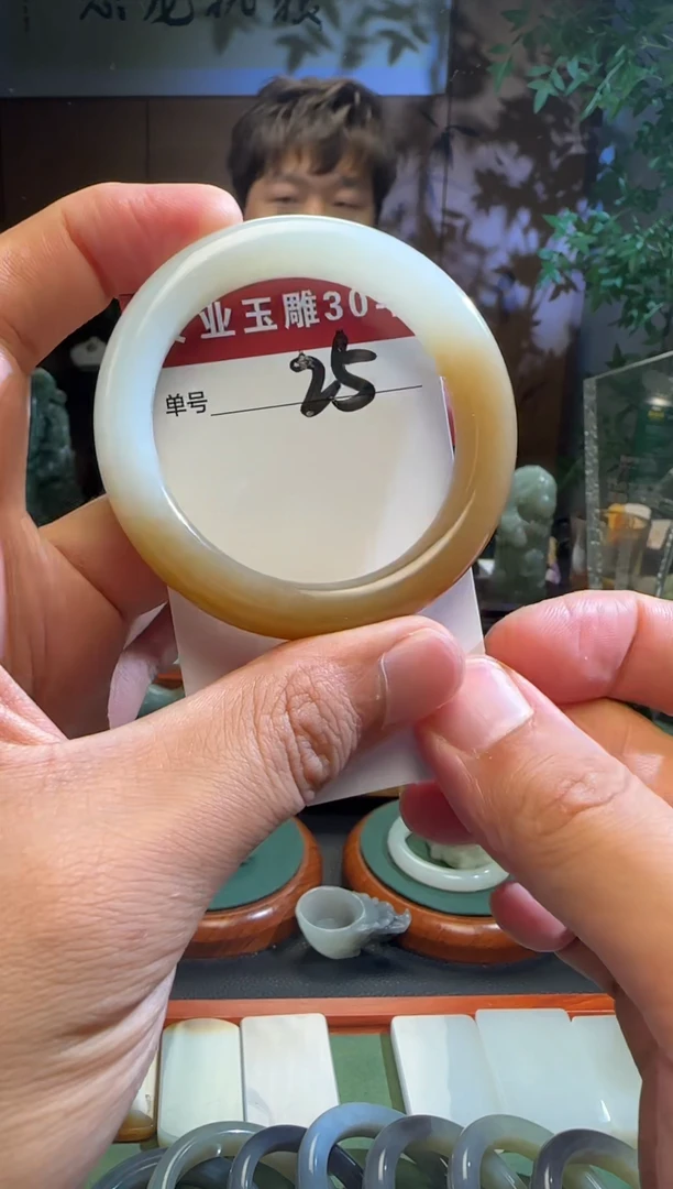 未镶嵌和田玉挂件25