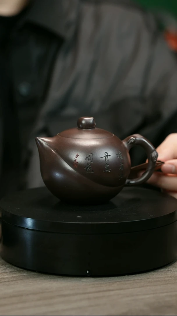 茶壶紫砂箭*弦H1416蒋静明紫泥寿桃西施