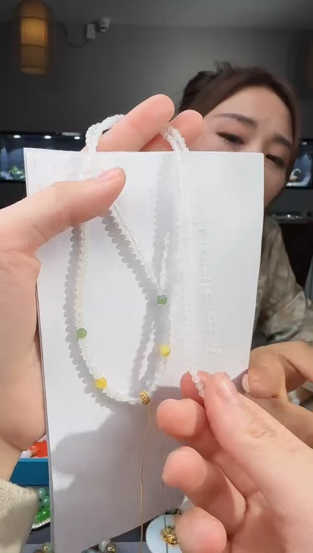 和田玉未镶嵌颈饰1