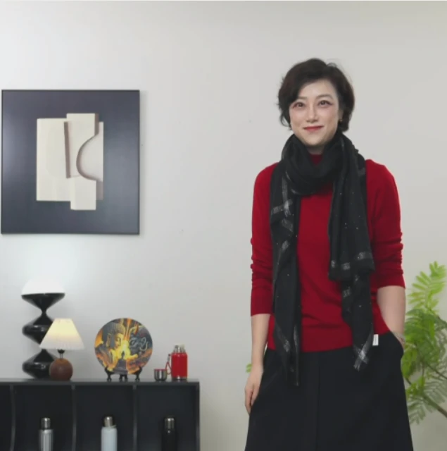 【U.M】黑色星空极简风黑色亮片100支100%羊毛围巾披肩休闲围脖