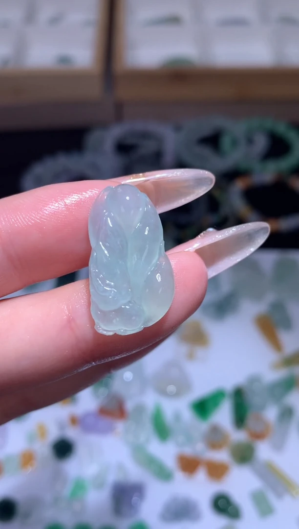 未镶嵌定制翡翠九尾狐