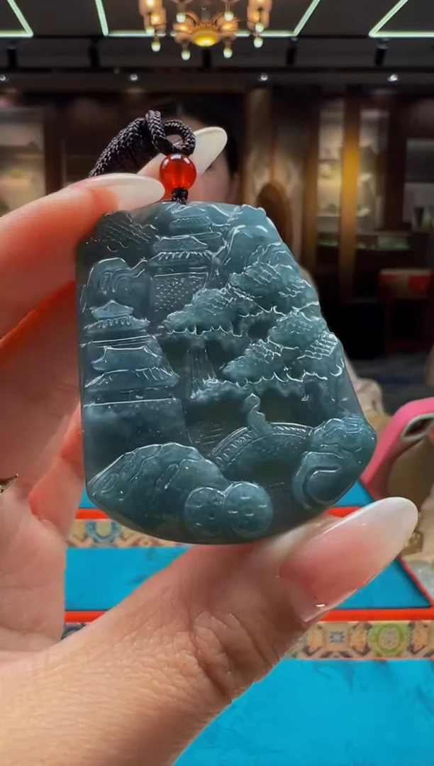 翡翠未镶嵌颈饰Q2025-3-30-5