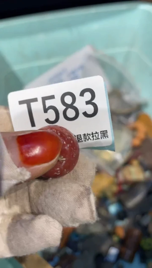 瓷片秦**山表姐直播火爆热卖