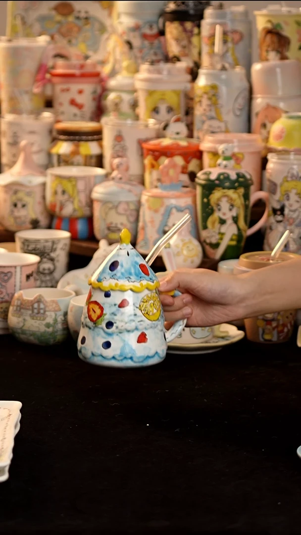 其他景德镇釉下彩手绘设计师款陶瓷