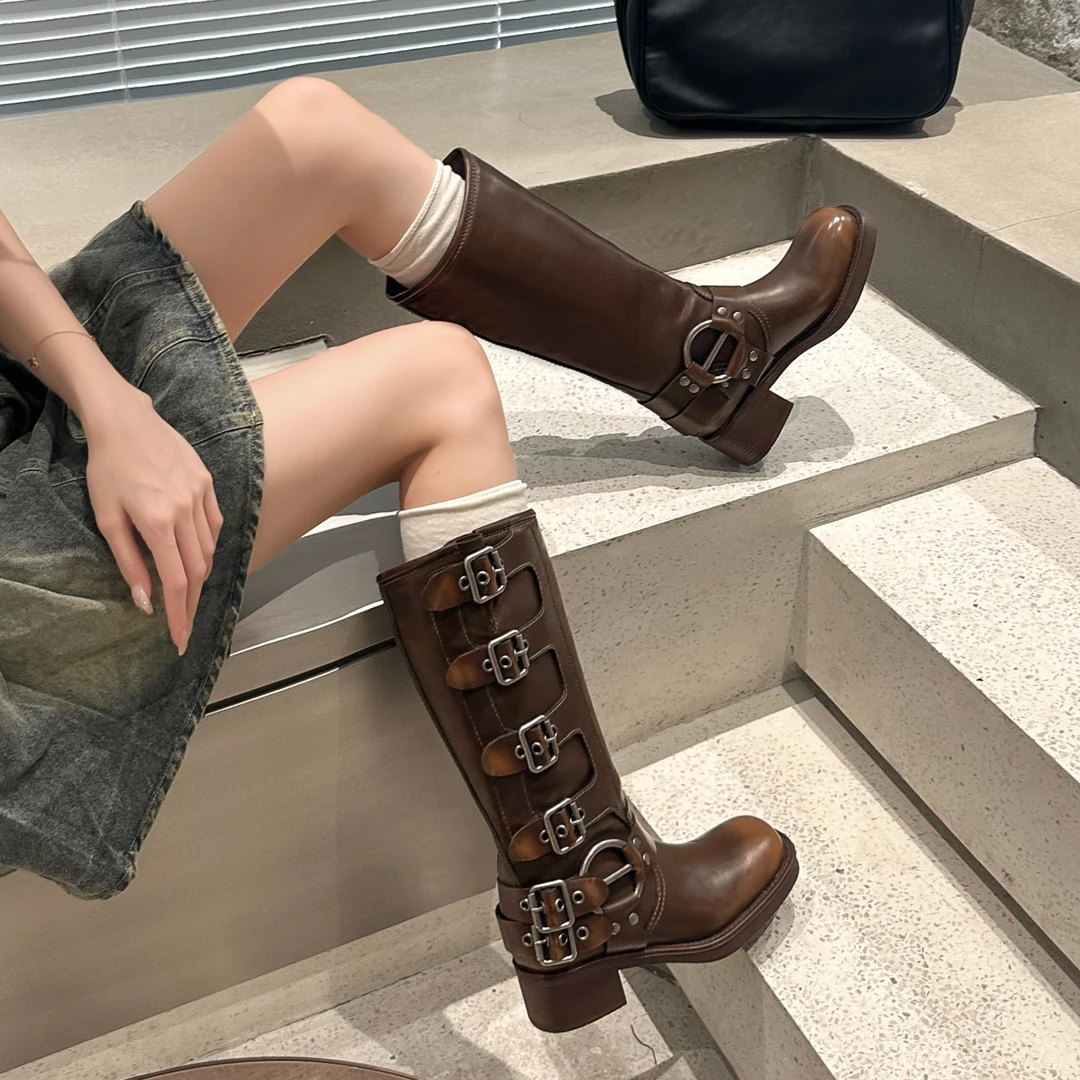 浅春穿搭复古牛仔靴女时尚复古新骑士长靴