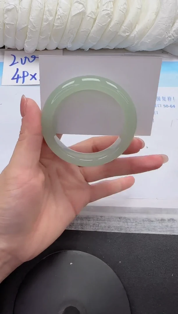 石英质玉手镯未镶嵌53-52