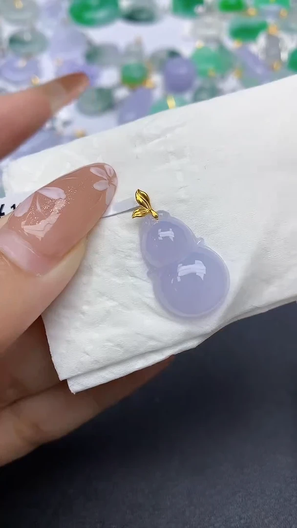 颈饰18K金镶嵌翡翠a货假一赔三支持复检百元上9元证书费自理