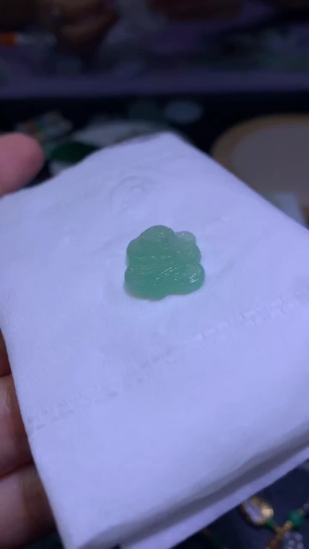 未镶嵌定制翡翠毛货