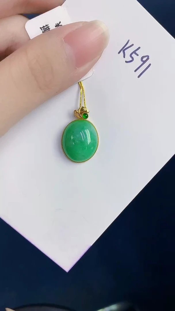 颈饰18K金镶嵌翡翠港****店天然翡翠缅甸A货