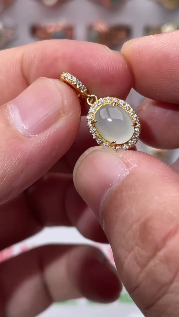 吊坠(不含链)银S925镶嵌翡翠111