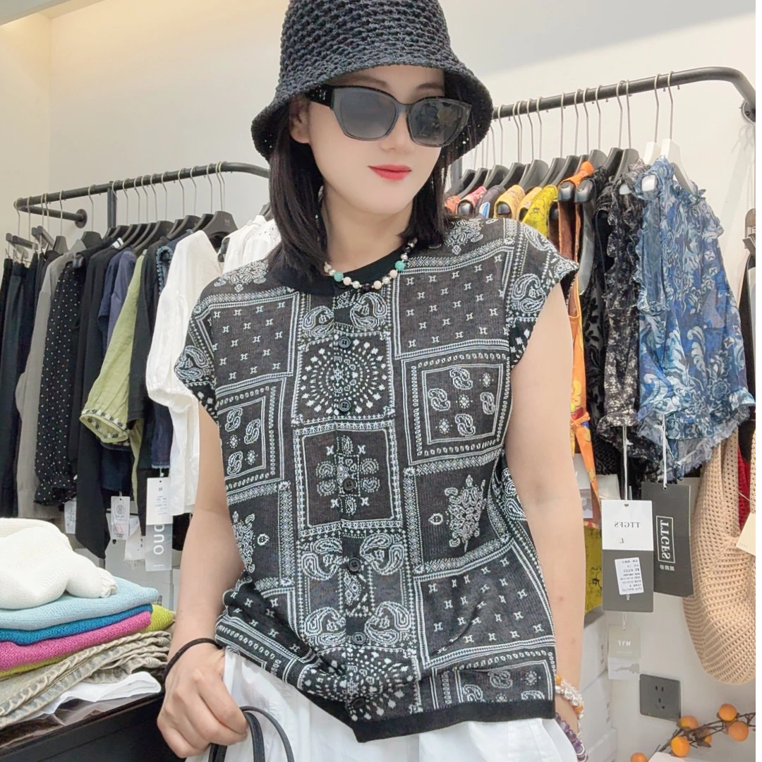 【摩姐姐欧韩】30958夏款民族风圆领提花坎肩针织开衫上衣