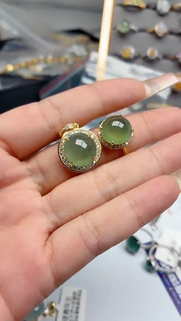 吊坠(不含链)银S925镶嵌翡翠枝***?.