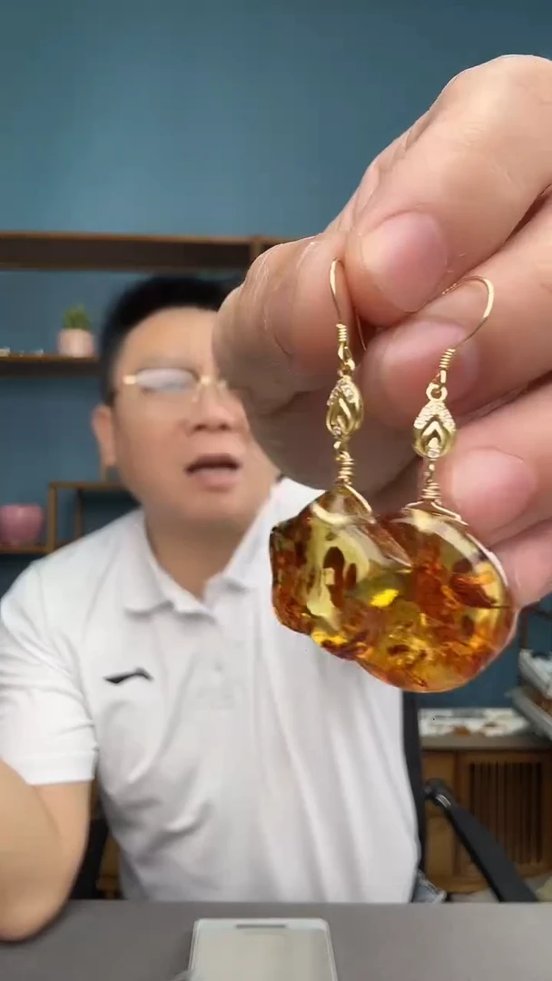 裸石琥珀未镶嵌23（有瑕介意勿拍）