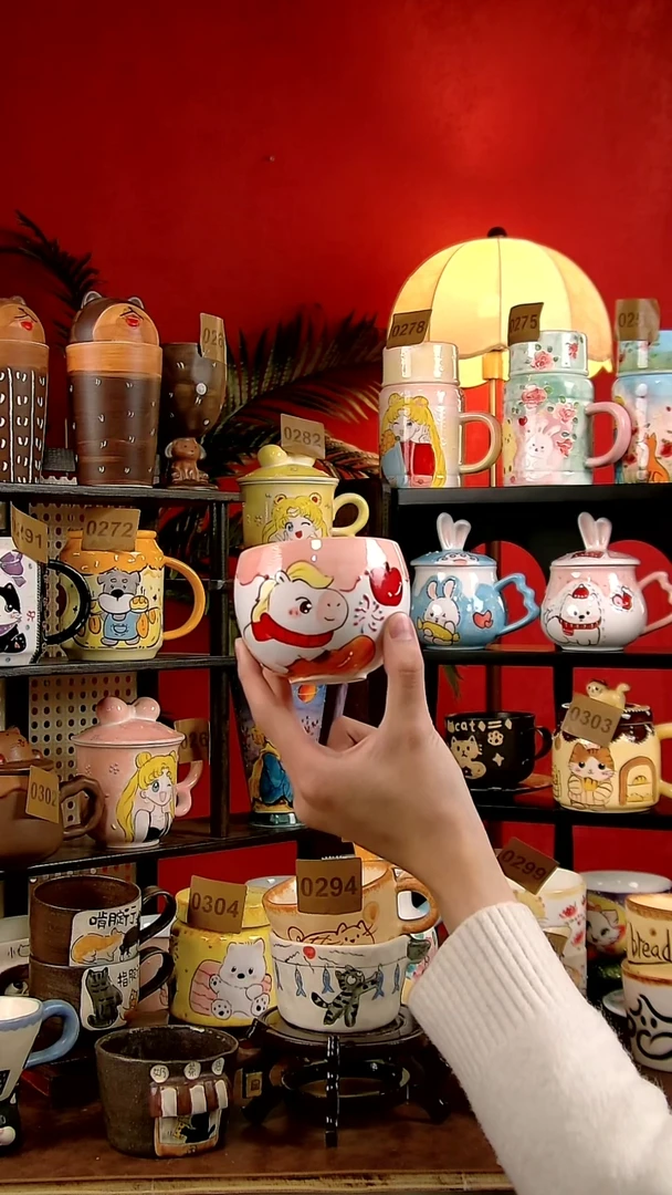 杯子瓷DIY景德镇创意手工陶瓷卡通风小马蛋杯