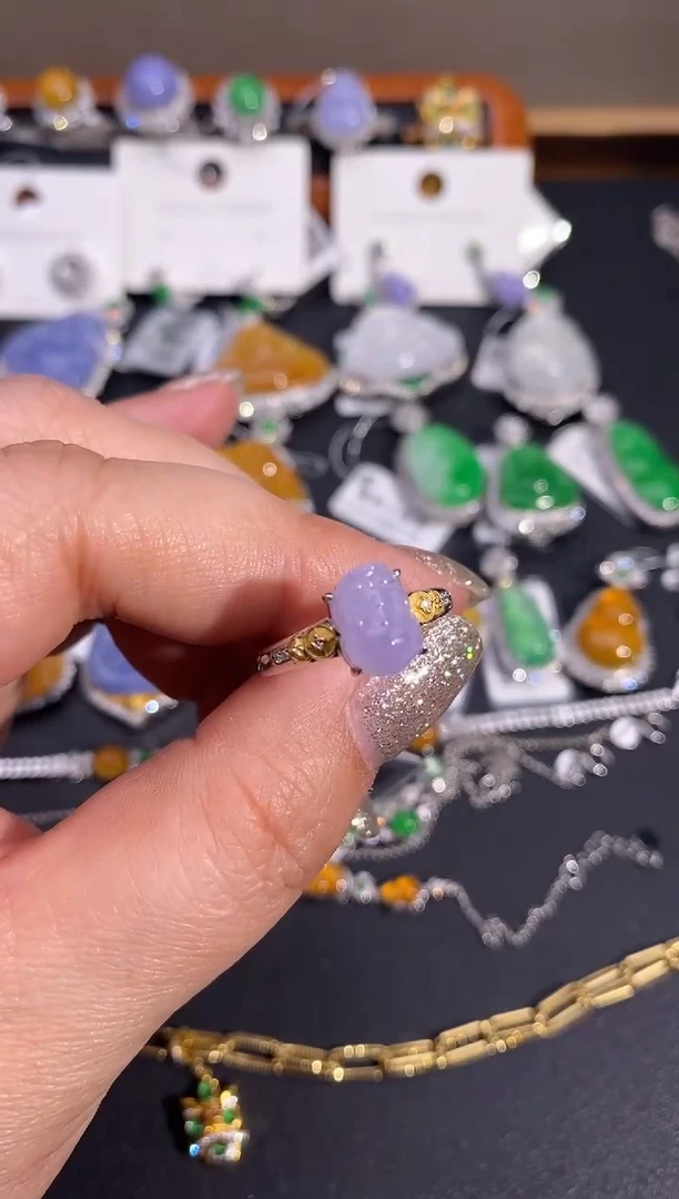 【闪购商品】翡翠戒指18K金镶嵌戒指