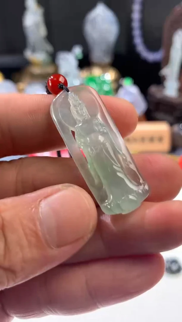 吊坠(不含链)未镶嵌翡翠天然翡翠吊坠