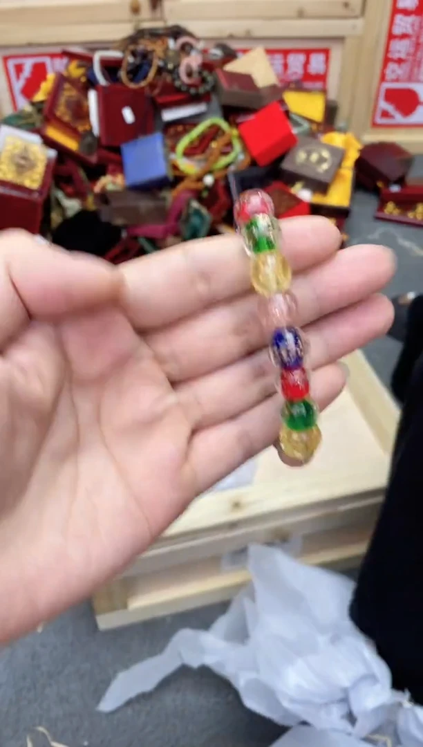 精选闪购手串搭配无礼盒