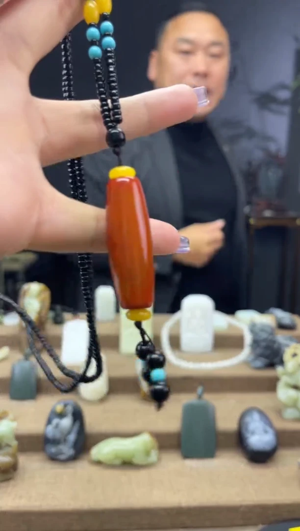 未镶嵌颈饰玛瑙/玉髓1