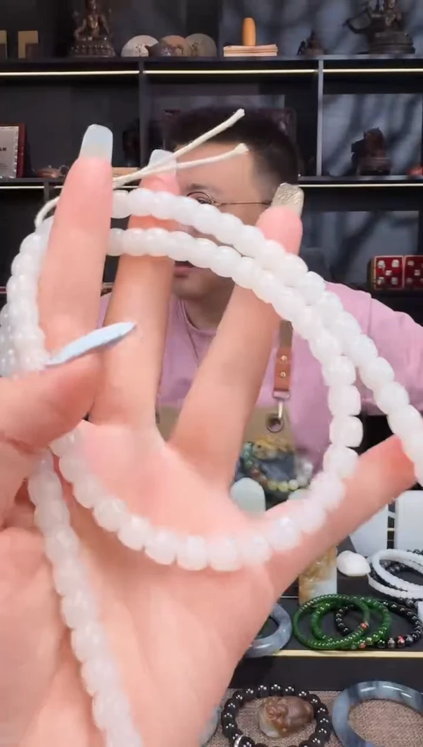 和田玉未镶嵌颈饰8mm金山极致108