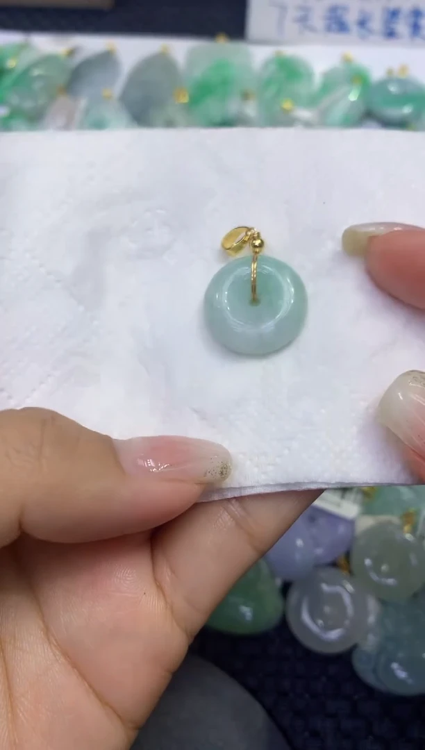颈饰未镶嵌翡翠天然缅甸A货翡翠